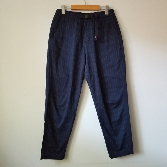 LEVI'S Premium Pull On Taper Pants Navy Blue Pinstripe Size S - Picture 3 of 16